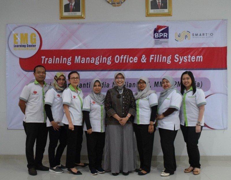TRAINING MANAGING OFFICE & FILING SYSTEM
